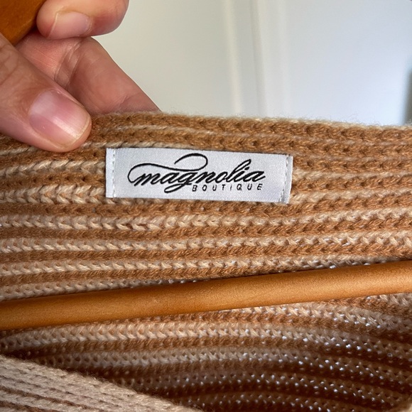 Magnolia Beige Knit Sweater - Picture 4 of 7